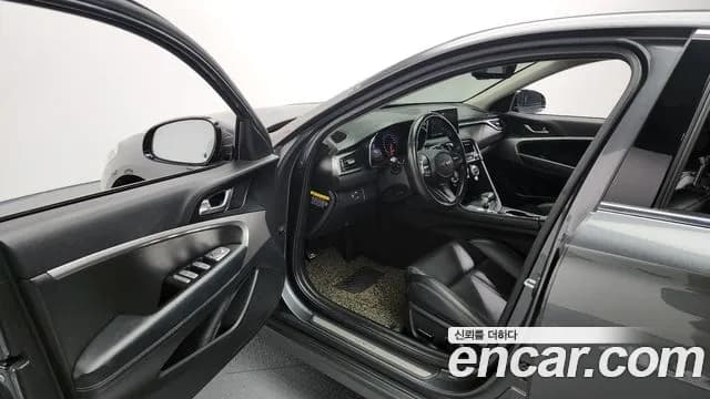2018 Genesis G70 2.2D Sold VIN KMTG641BBJU005425 – photo 12 2018 Genesis G70 2.2D Sold VIN KMTG641BBJU005425 – photo 12