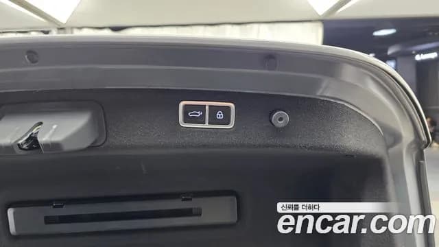 2025 Genesis The New G70 Gasoline 3.3T 2WD Sold VIN KMTG641EBSU157906 – engine bay 2025 Genesis The New G70 Gasoline 3.3T 2WD Sold VIN KMTG641EBSU157906 – engine bay