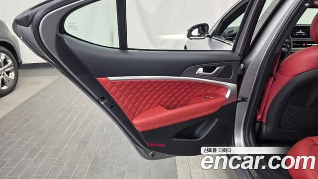 2025 Genesis The New G70 Gasoline 3.3T 2WD Sold VIN KMTG641EBSU157906 – photo 11 2025 Genesis The New G70 Gasoline 3.3T 2WD Sold VIN KMTG641EBSU157906 – photo 11