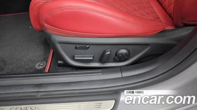 2025 Genesis The New G70 Gasoline 3.3T 2WD Sold VIN KMTG641EBSU157906 – photo 23 2025 Genesis The New G70 Gasoline 3.3T 2WD Sold VIN KMTG641EBSU157906 – photo 23