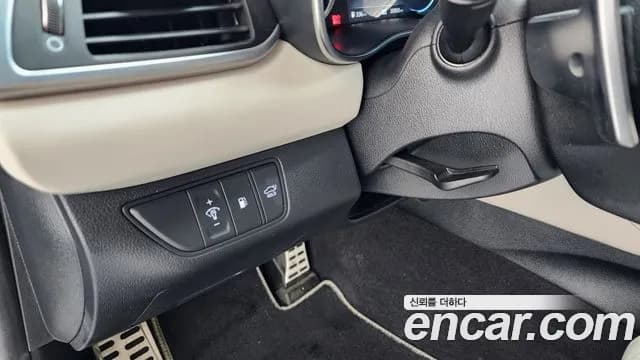 2023 Genesis The New G70 Shooting Brake Gasoline 2.0T 2WD Sold VIN KMTG6G1ABPU111608 – photo 12 2023 Genesis The New G70 Shooting Brake Gasoline 2.0T 2WD Sold VIN KMTG6G1ABPU111608 – photo 12