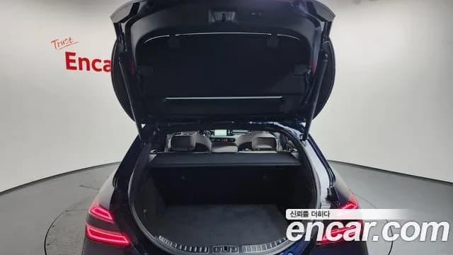 2023 Genesis The New G70 Shooting Brake Gasoline 2.0T 2WD Sold VIN KMTG6G1ABPU111608 – photo 15 2023 Genesis The New G70 Shooting Brake Gasoline 2.0T 2WD Sold VIN KMTG6G1ABPU111608 – photo 15