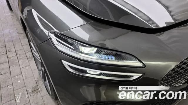 2024 Genesis The New G70 Shooting Brake Gasoline 2.5T 4WD Sold VIN KMTG6G1CDRU133726 – trunk area 2024 Genesis The New G70 Shooting Brake Gasoline 2.5T 4WD Sold VIN KMTG6G1CDRU133726 – trunk area