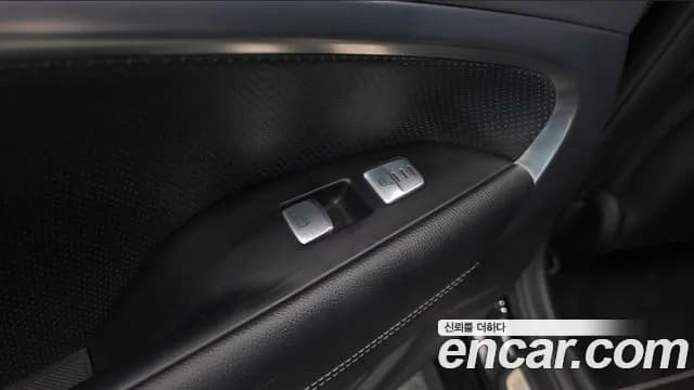 2018 Genesis G70 3.3T Sport Sold VIN KMTG741EBJU004244 – engine bay 2018 Genesis G70 3.3T Sport Sold VIN KMTG741EBJU004244 – engine bay