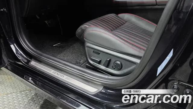 2020 Genesis G70 3.3T Sport Sold VIN KMTG741EBLU069042 – photo 13 2020 Genesis G70 3.3T Sport Sold VIN KMTG741EBLU069042 – photo 13