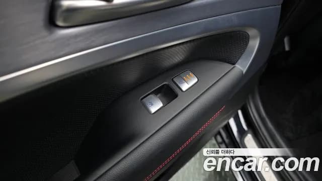 2020 Genesis G70 3.3T Sport Sold VIN KMTG741EBLU069042 – photo 23 2020 Genesis G70 3.3T Sport Sold VIN KMTG741EBLU069042 – photo 23