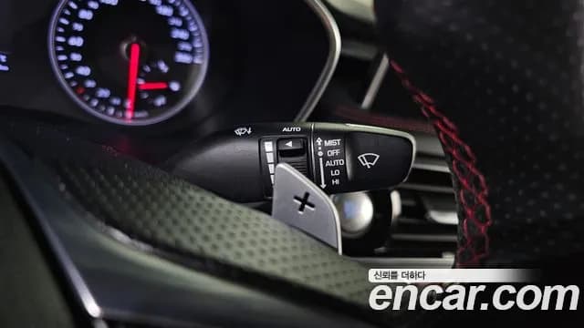 2018 Genesis G70 3.3T Sport AWD Sold VIN KMTG741EDJU023745 – photo 12 2018 Genesis G70 3.3T Sport AWD Sold VIN KMTG741EDJU023745 – photo 12