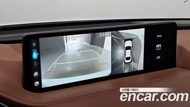 2022 Genesis Electrified G80 (RG3) e-AWD Sold VIN KMTGE411PNU000922 – interior seats 2022 Genesis Electrified G80 (RG3) e-AWD Sold VIN KMTGE411PNU000922 – interior seats
