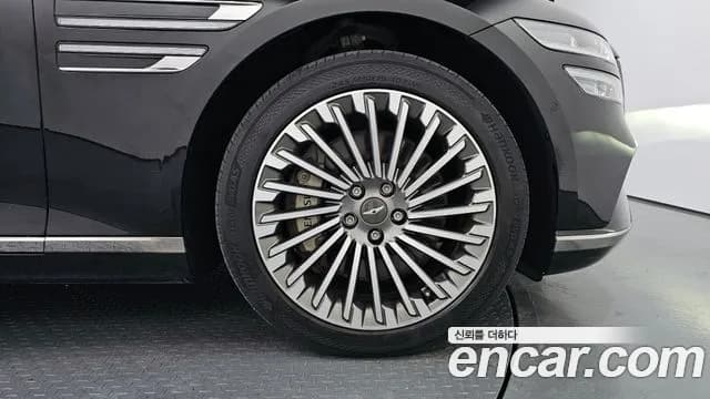2022 Genesis Electrified G80 (RG3) e-AWD Sold VIN KMTGE411PNU000995 – interior seats 2022 Genesis Electrified G80 (RG3) e-AWD Sold VIN KMTGE411PNU000995 – interior seats