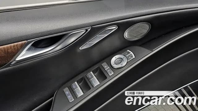 2022 Genesis Electrified G80 (RG3) e-AWD Sold VIN KMTGE411PNU000995 – trunk area 2022 Genesis Electrified G80 (RG3) e-AWD Sold VIN KMTGE411PNU000995 – trunk area