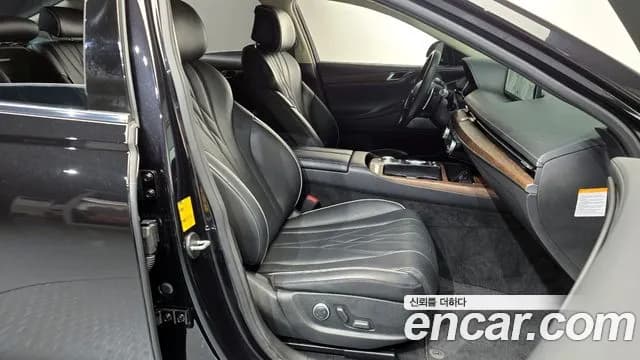 2022 Genesis Electrified G80 (RG3) e-AWD Sold VIN KMTGE411PNU001037 – front exterior 2022 Genesis Electrified G80 (RG3) e-AWD Sold VIN KMTGE411PNU001037 – front exterior