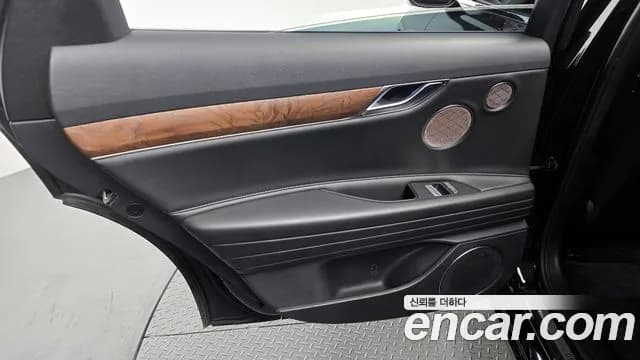 2022 Genesis Electrified G80 (RG3) e-AWD Sold VIN KMTGE411PNU001037 – photo 34 2022 Genesis Electrified G80 (RG3) e-AWD Sold VIN KMTGE411PNU001037 – photo 34