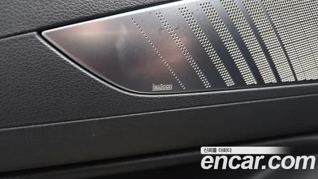 2022 Genesis Electrified G80 (RG3) e-AWD Sold VIN KMTGE411PNU004042 – photo 34 2022 Genesis Electrified G80 (RG3) e-AWD Sold VIN KMTGE411PNU004042 – photo 34
