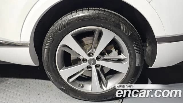 2021 Genesis GV80 2.5T Gasoline 2WD Sold VIN KMTHA81BBMU044860 – exterior detail 2021 Genesis GV80 2.5T Gasoline 2WD Sold VIN KMTHA81BBMU044860 – exterior detail