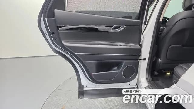 2022 Genesis GV80 2.5T Gasoline 2WD Sold VIN KMTHA81BBNU096990 – photo 25 2022 Genesis GV80 2.5T Gasoline 2WD Sold VIN KMTHA81BBNU096990 – photo 25