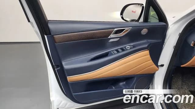 2020 Genesis GV80 2.5T Gasoline AWD Sold VIN KMTHA81BDLU016721 – engine bay 2020 Genesis GV80 2.5T Gasoline AWD Sold VIN KMTHA81BDLU016721 – engine bay