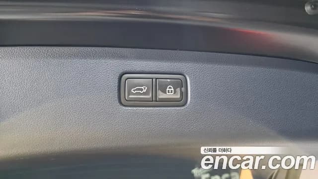 2020 Genesis GV80 2.5T Gasoline AWD Sold VIN KMTHA81BDLU022635 – engine bay 2020 Genesis GV80 2.5T Gasoline AWD Sold VIN KMTHA81BDLU022635 – engine bay