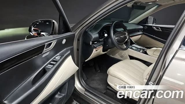2021 Genesis GV80 2.5T Gasoline AWD Sold VIN KMTHA81BDMU054667 – trunk area 2021 Genesis GV80 2.5T Gasoline AWD Sold VIN KMTHA81BDMU054667 – trunk area