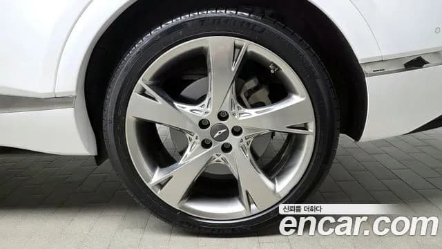 2021 Genesis GV80 2.5T Gasoline AWD Sold VIN KMTHA81BDMU071219 – trunk area 2021 Genesis GV80 2.5T Gasoline AWD Sold VIN KMTHA81BDMU071219 – trunk area