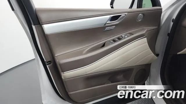 2021 Genesis GV80 2.5T Gasoline AWD Sold VIN KMTHA81BDMU072228 – undercarriage 2021 Genesis GV80 2.5T Gasoline AWD Sold VIN KMTHA81BDMU072228 – undercarriage