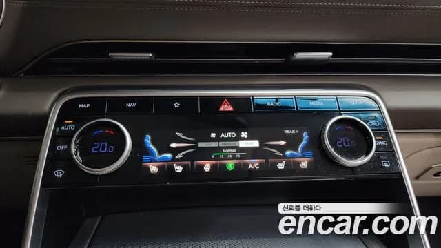 2021 Genesis GV80 2.5T Gasoline AWD Sold VIN KMTHA81BDMU072228 – photo 13 2021 Genesis GV80 2.5T Gasoline AWD Sold VIN KMTHA81BDMU072228 – photo 13