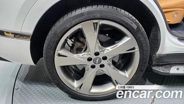 2022 Genesis GV80 2.5T Gasoline AWD Sold VIN KMTHA81BDNU083666 – undercarriage 2022 Genesis GV80 2.5T Gasoline AWD Sold VIN KMTHA81BDNU083666 – undercarriage
