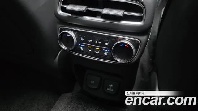 2022 Genesis GV80 2.5T Gasoline AWD Sold VIN KMTHA81BDNU087878 – interior seats 2022 Genesis GV80 2.5T Gasoline AWD Sold VIN KMTHA81BDNU087878 – interior seats