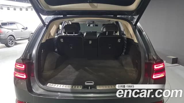 2022 Genesis GV80 2.5T Gasoline AWD Sold VIN KMTHA81BDNU097110 – engine bay 2022 Genesis GV80 2.5T Gasoline AWD Sold VIN KMTHA81BDNU097110 – engine bay