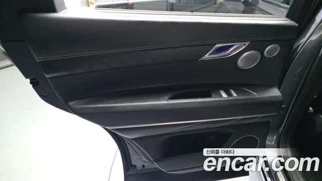 2022 Genesis GV80 2.5T Gasoline AWD Sold VIN KMTHA81BDNU097110 – photo 30 2022 Genesis GV80 2.5T Gasoline AWD Sold VIN KMTHA81BDNU097110 – photo 30