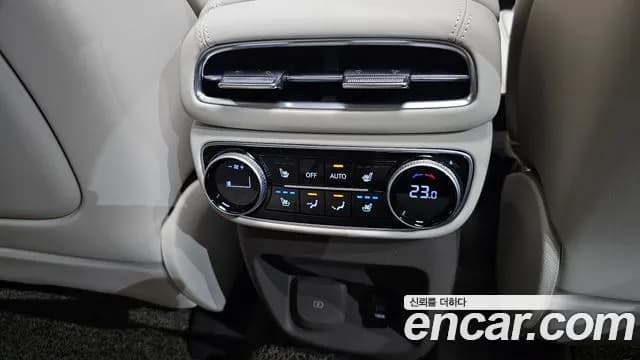 2022 Genesis GV80 2.5T Gasoline AWD Sold VIN KMTHA81BDNU107806 – photo 13 2022 Genesis GV80 2.5T Gasoline AWD Sold VIN KMTHA81BDNU107806 – photo 13