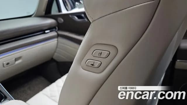 2022 Genesis GV80 2.5T Gasoline AWD Sold VIN KMTHA81BDNU107806 – photo 27 2022 Genesis GV80 2.5T Gasoline AWD Sold VIN KMTHA81BDNU107806 – photo 27