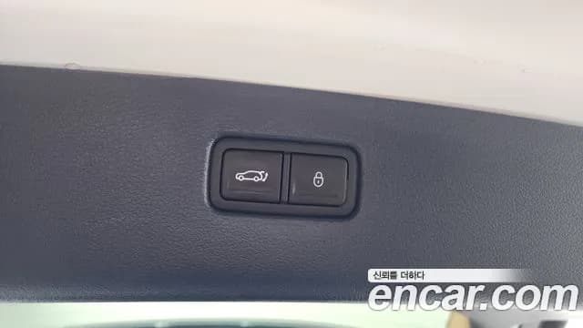 2022 Genesis GV80 2.5T Gasoline AWD Sold VIN KMTHA81BDNU108961 – photo 37 2022 Genesis GV80 2.5T Gasoline AWD Sold VIN KMTHA81BDNU108961 – photo 37