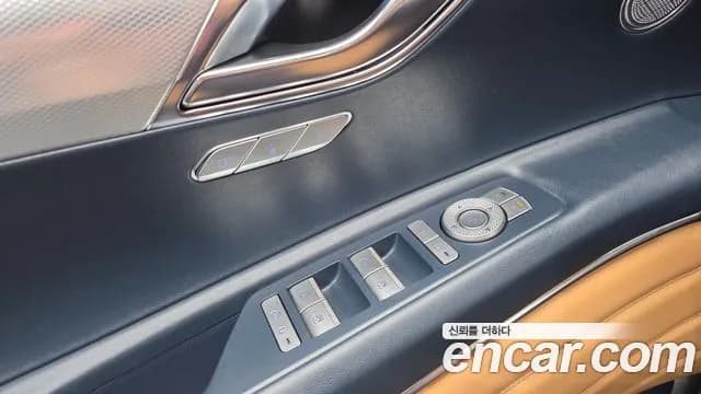 2022 Genesis GV80 2.5T Gasoline AWD Sold VIN KMTHA81BDNU124981 – rear exterior 2022 Genesis GV80 2.5T Gasoline AWD Sold VIN KMTHA81BDNU124981 – rear exterior