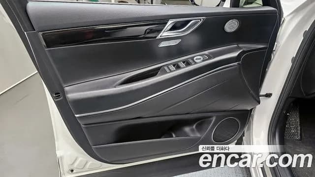 2022 Genesis GV80 2.5T Gasoline AWD Sold VIN KMTHA81BDNU126626 – photo 30 2022 Genesis GV80 2.5T Gasoline AWD Sold VIN KMTHA81BDNU126626 – photo 30