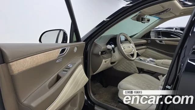 2023 Genesis GV80 2.5T Gasoline AWD Sold VIN KMTHA81BDPU142490 – trunk area 2023 Genesis GV80 2.5T Gasoline AWD Sold VIN KMTHA81BDPU142490 – trunk area