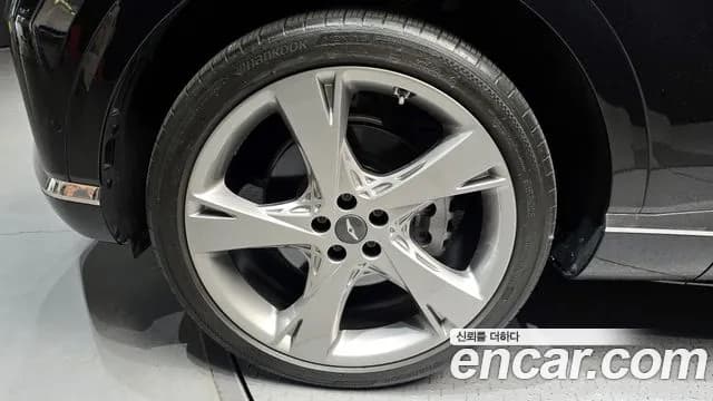 2023 Genesis GV80 2.5T Gasoline AWD Sold VIN KMTHA81BDPU145054 – trunk area 2023 Genesis GV80 2.5T Gasoline AWD Sold VIN KMTHA81BDPU145054 – trunk area