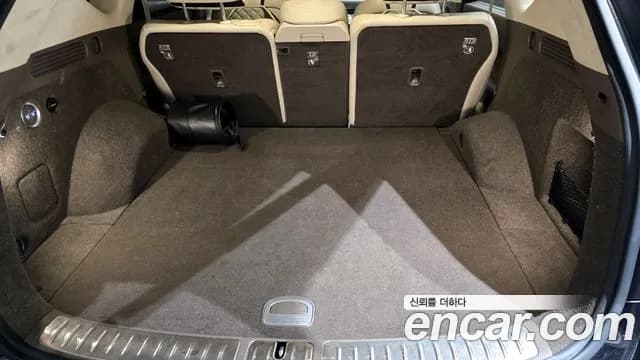 2023 Genesis GV80 2.5T Gasoline AWD Sold VIN KMTHA81BDPU145054 – photo 14 2023 Genesis GV80 2.5T Gasoline AWD Sold VIN KMTHA81BDPU145054 – photo 14
