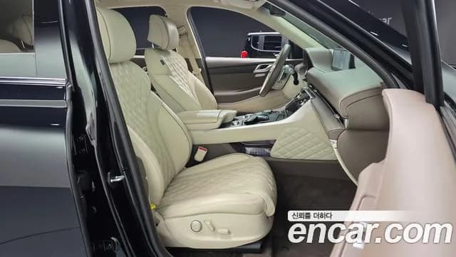 2023 Genesis GV80 2.5T Gasoline AWD Sold VIN KMTHA81BDPU150664 – trunk area 2023 Genesis GV80 2.5T Gasoline AWD Sold VIN KMTHA81BDPU150664 – trunk area