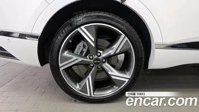 2024 Genesis GV80 2.5T Gasoline AWD Sold VIN KMTHA81BDRU196093 – front exterior 2024 Genesis GV80 2.5T Gasoline AWD Sold VIN KMTHA81BDRU196093 – front exterior