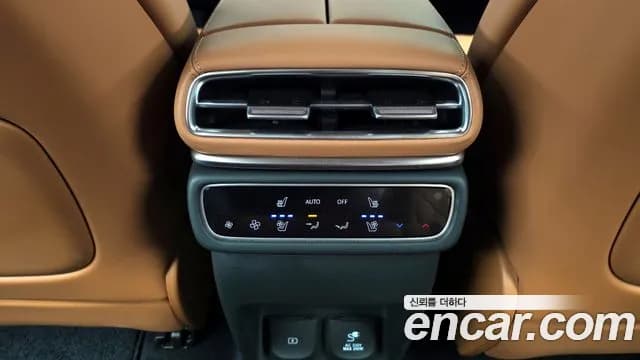 2024 Genesis GV80 2.5T Gasoline AWD Sold VIN KMTHA81BDRU196093 – dashboard 2024 Genesis GV80 2.5T Gasoline AWD Sold VIN KMTHA81BDRU196093 – dashboard