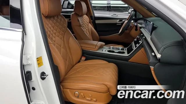 2024 Genesis GV80 2.5T Gasoline AWD Sold VIN KMTHA81BDRU196093 – trunk area 2024 Genesis GV80 2.5T Gasoline AWD Sold VIN KMTHA81BDRU196093 – trunk area