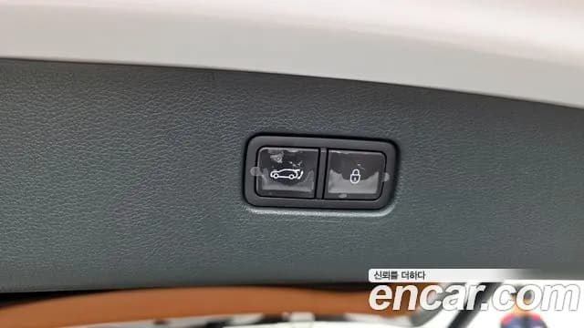 2024 Genesis GV80 2.5T Gasoline AWD Sold VIN KMTHA81BDRU196093 – photo 28 2024 Genesis GV80 2.5T Gasoline AWD Sold VIN KMTHA81BDRU196093 – photo 28