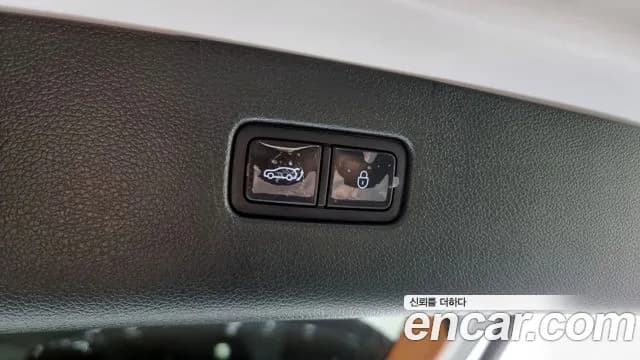 2024 Genesis GV80 2.5T Gasoline AWD Sold VIN KMTHA81BDRU203852 – photo 15 2024 Genesis GV80 2.5T Gasoline AWD Sold VIN KMTHA81BDRU203852 – photo 15