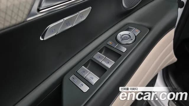 2024 Genesis GV80 2.5T Gasoline AWD Sold VIN KMTHA81BDRU223968 – photo 29 2024 Genesis GV80 2.5T Gasoline AWD Sold VIN KMTHA81BDRU223968 – photo 29