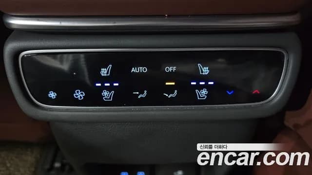 2024 Genesis GV80 2.5T Gasoline AWD Sold VIN KMTHA81BDRU241695 – photo 18 2024 Genesis GV80 2.5T Gasoline AWD Sold VIN KMTHA81BDRU241695 – photo 18