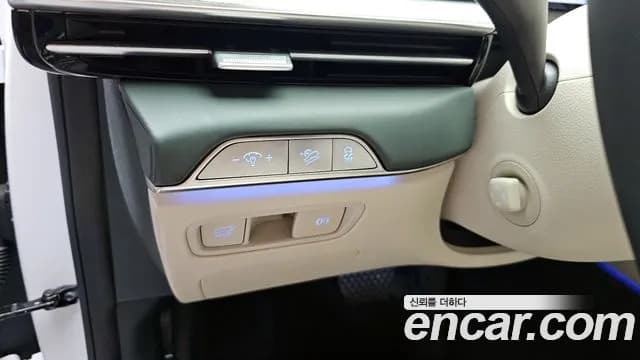 2025 Genesis GV80 2.5T Gasoline AWD Sold VIN KMTHA81BDSU257138 – undercarriage 2025 Genesis GV80 2.5T Gasoline AWD Sold VIN KMTHA81BDSU257138 – undercarriage