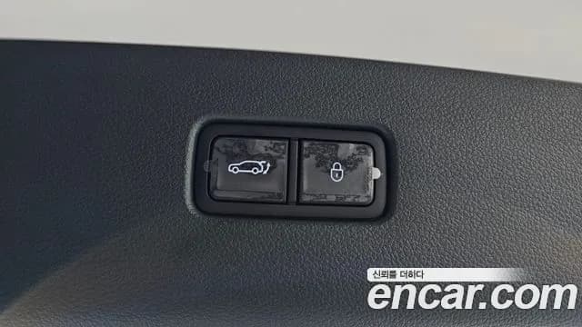 2026 Genesis GV80 2.5T Gasoline AWD Sold VIN KMTHA81BDTU331717 – interior seats 2026 Genesis GV80 2.5T Gasoline AWD Sold VIN KMTHA81BDTU331717 – interior seats