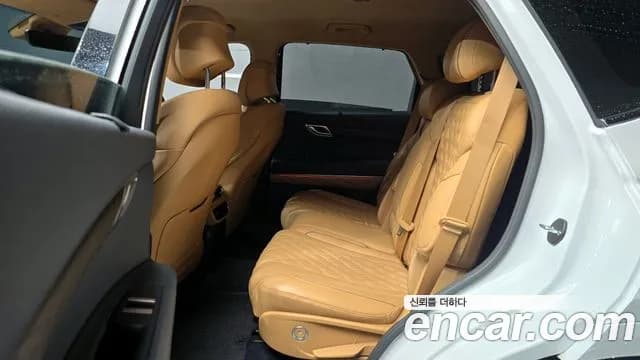 2020 Genesis GV80 3.0 Diesel AWD Sold VIN KMTHB81DDLU007484 – trunk area 2020 Genesis GV80 3.0 Diesel AWD Sold VIN KMTHB81DDLU007484 – trunk area