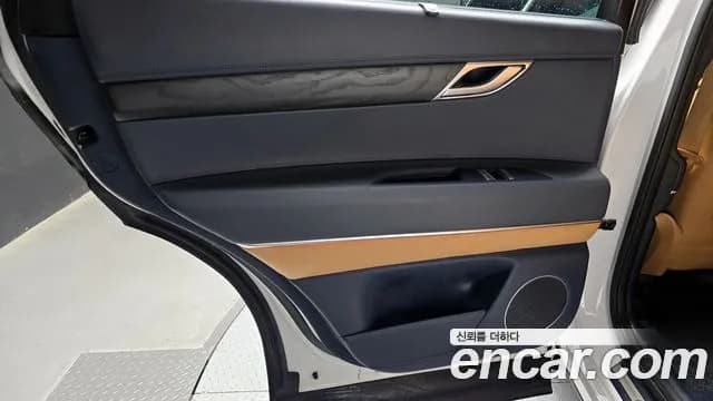 2020 Genesis GV80 3.0 Diesel AWD Sold VIN KMTHB81DDLU007484 – photo 13 2020 Genesis GV80 3.0 Diesel AWD Sold VIN KMTHB81DDLU007484 – photo 13