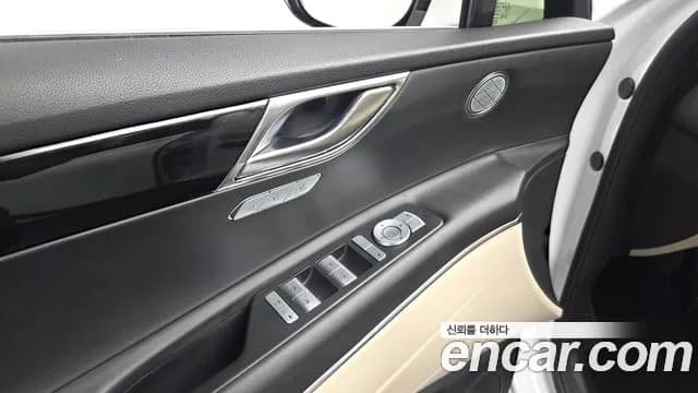 2020 Genesis GV80 3.0 Diesel AWD Sold VIN KMTHB81DDLU011474 – rear exterior 2020 Genesis GV80 3.0 Diesel AWD Sold VIN KMTHB81DDLU011474 – rear exterior